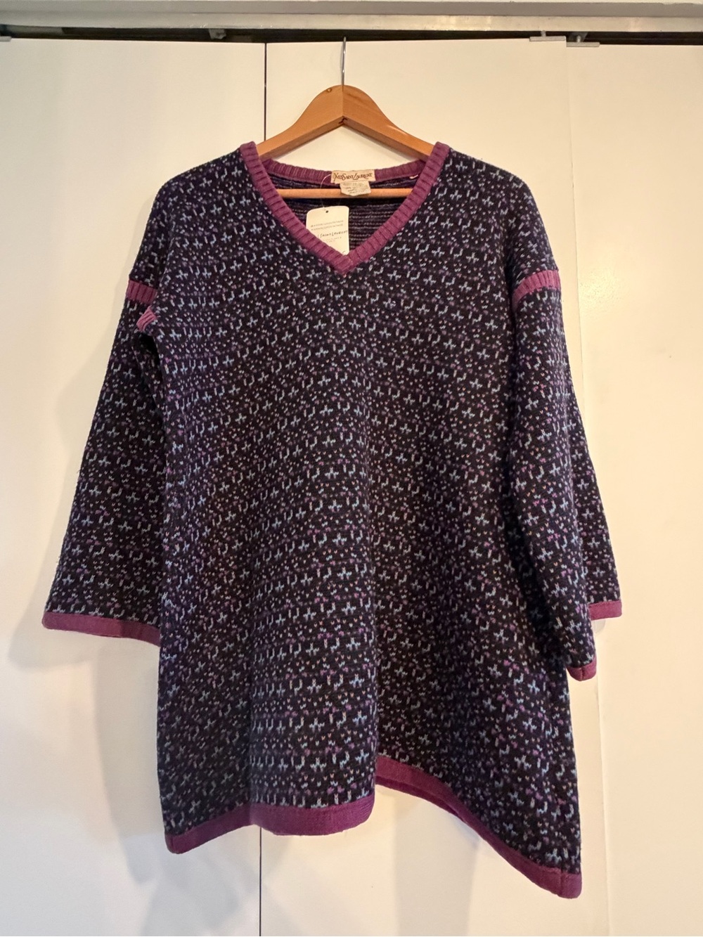 Vintage-YSL purple Patterned V-Neck Sweater - amazing condition
